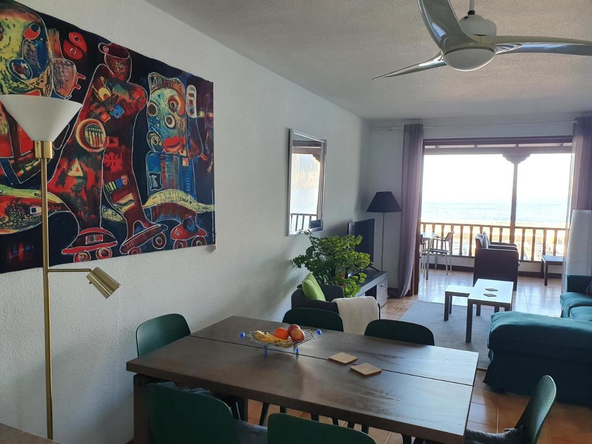 Penthouse De Roca In Poblado Marinero Lägenhet Acantilado de los Gigantes Exteriör bild
